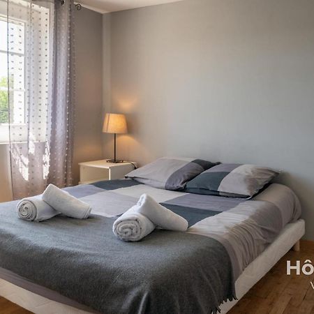 Large House Close To City Center Limoges Bagian luar foto
